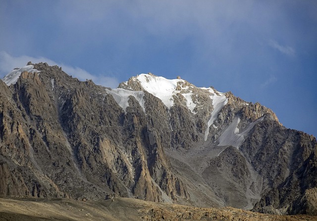 mountain-7565370_640