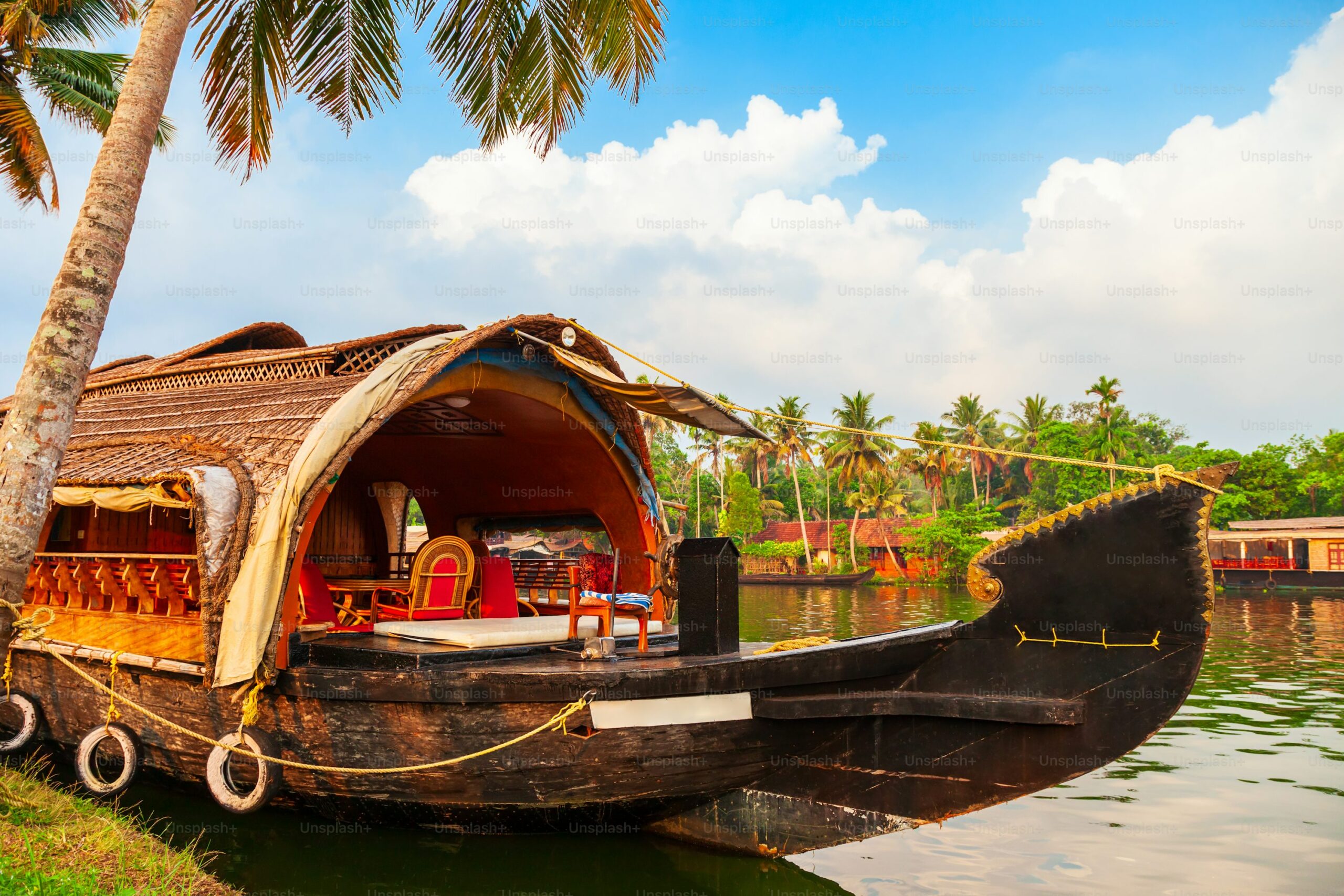 Kerala Tour Packages from Hyderabad | Affordable Kerala Holiday Deals by Aero World