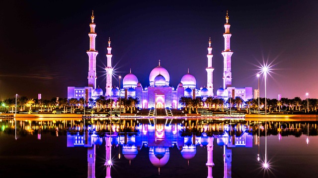 Group Tours from Hyderabad to Dubai & Singapore | Affordable Packages by Aero World